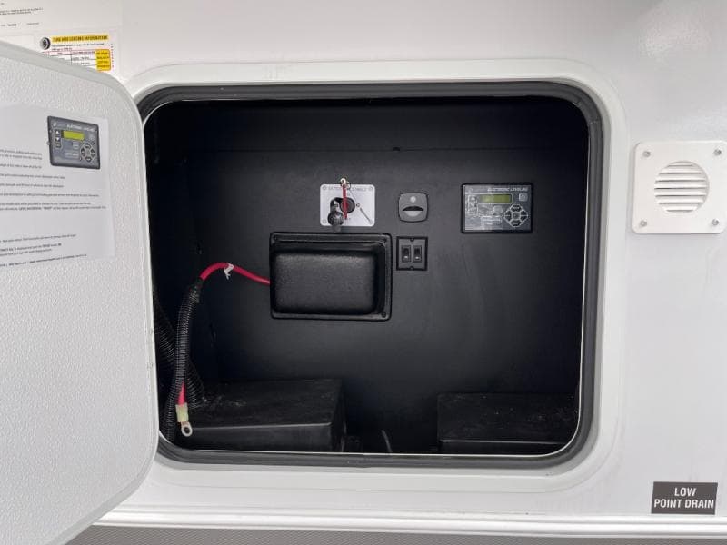 2025 Forest River 2025 Forest River Cardinal - thumbnail 67