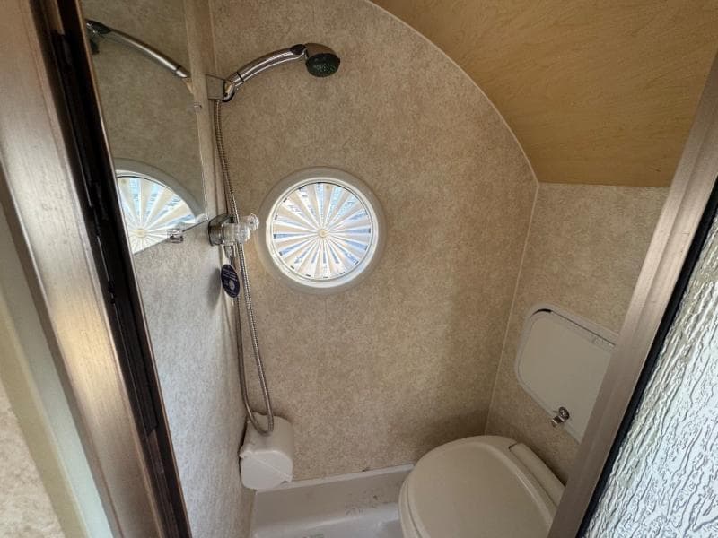 2018 nuCamp 2018 nuCamp TAB - thumbnail 15