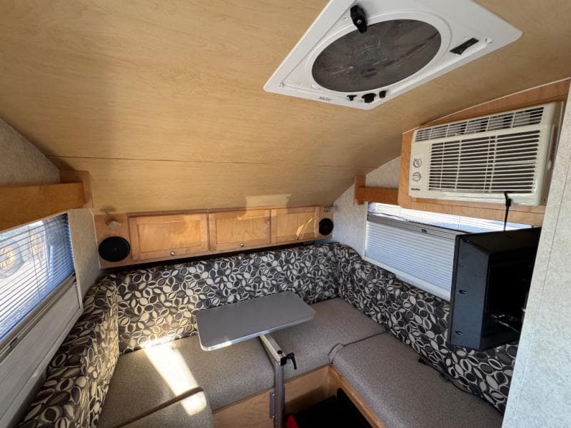 2018 nuCamp 2018 nuCamp TAB - thumbnail 6