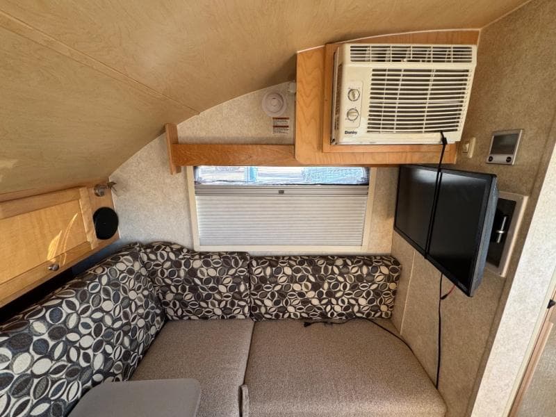 2018 nuCamp 2018 nuCamp TAB - thumbnail 7