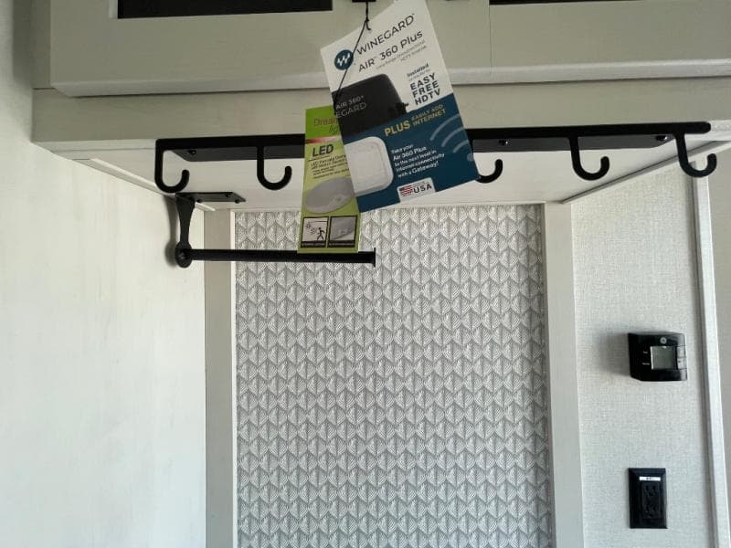 2025 Coachmen 2025 Coachmen Brookstone - thumbnail 27