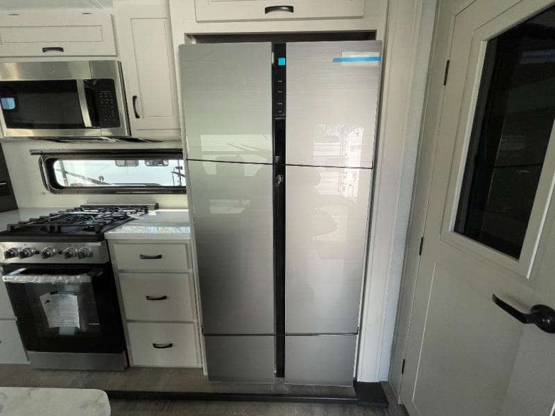 2025 Coachmen 2025 Coachmen Brookstone - thumbnail 29