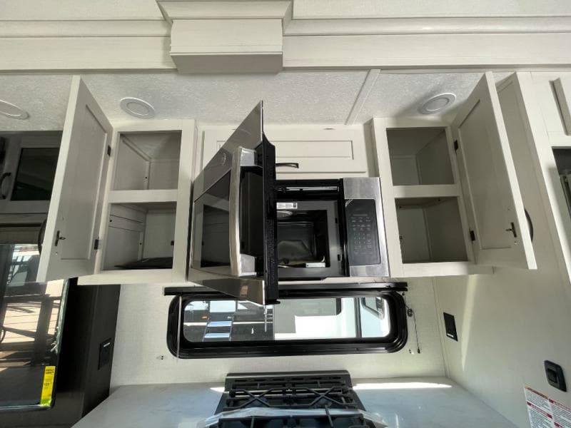 2025 Coachmen 2025 Coachmen Brookstone - thumbnail 32