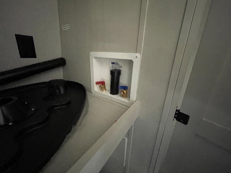 2025 Coachmen 2025 Coachmen Brookstone - thumbnail 49