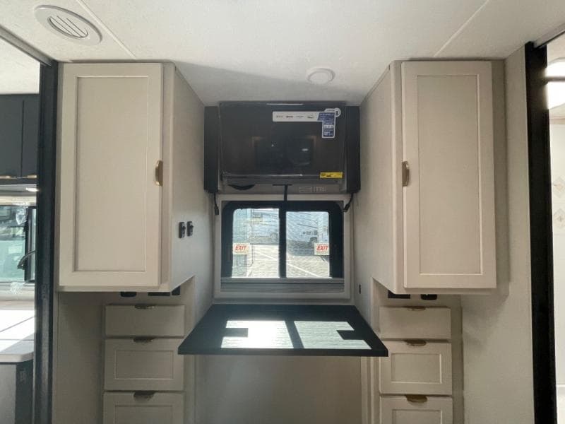 2025 Coachmen 2025 Coachmen Prism Select - thumbnail 14