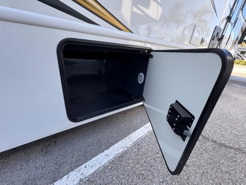 2025 Nexus RV 2025 Nexus RV Verrado - thumbnail 6