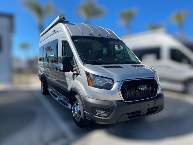 2025 Pleasure-Way Ontour 2.2 AWD