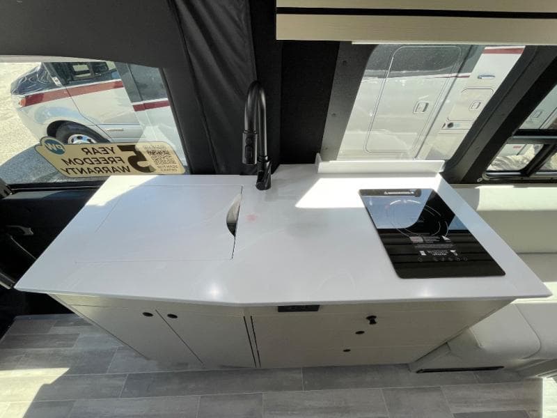 2025 Pleasure-Way 2025 Pleasure-Way Ontour - thumbnail 16