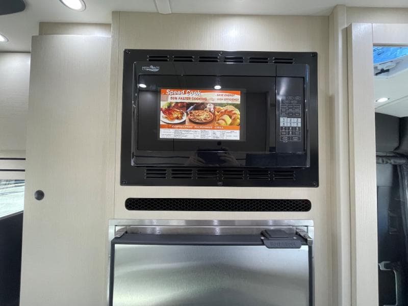 2025 Pleasure-Way 2025 Pleasure-Way Ontour - thumbnail 17