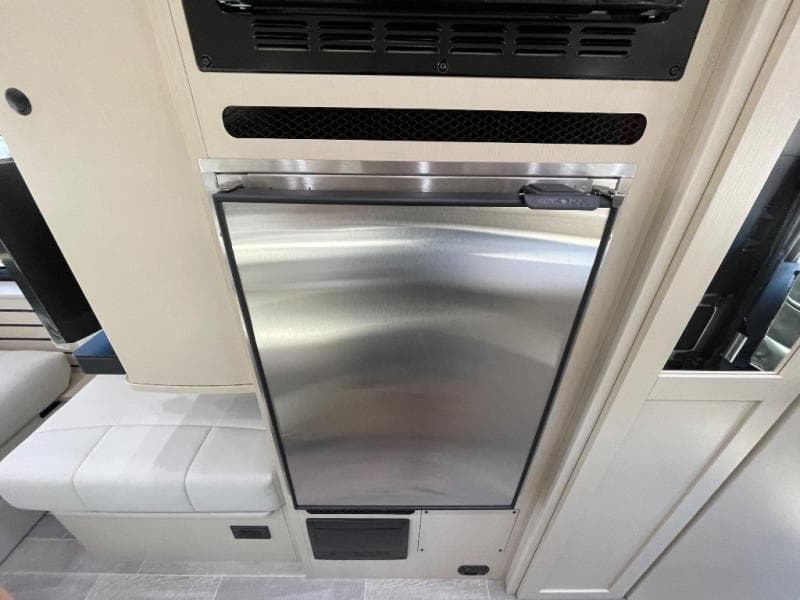 2025 Pleasure-Way 2025 Pleasure-Way Ontour - thumbnail 18