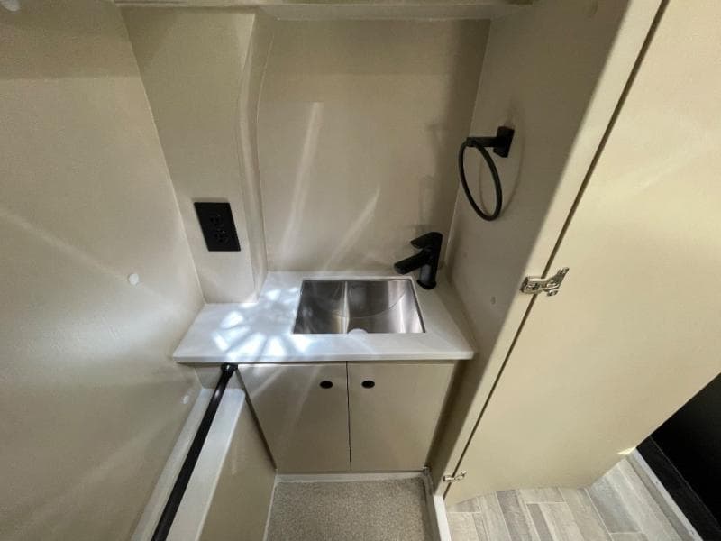 2025 Pleasure-Way 2025 Pleasure-Way Ontour - thumbnail 22