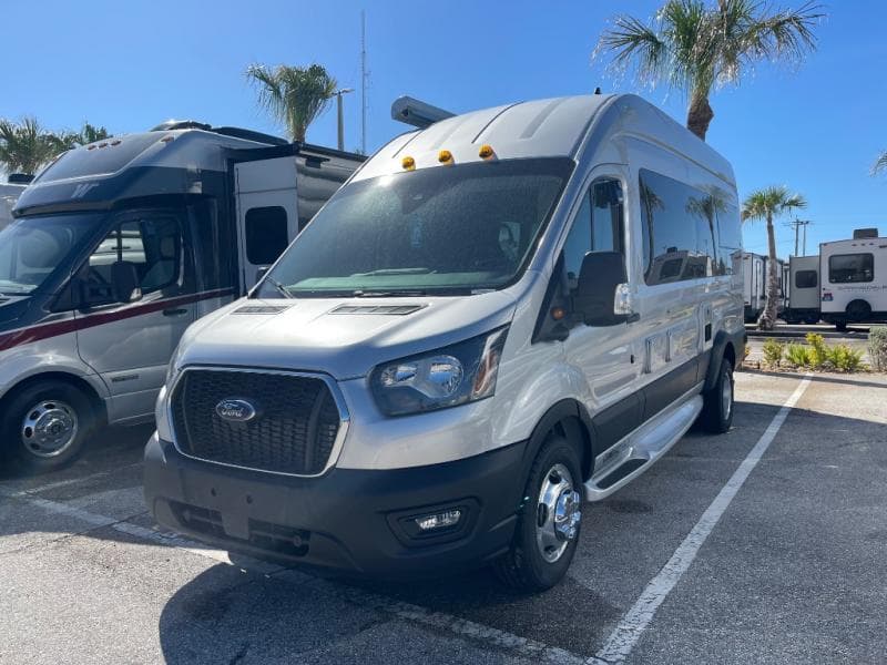 2025 Pleasure-Way 2025 Pleasure-Way Ontour - thumbnail 4