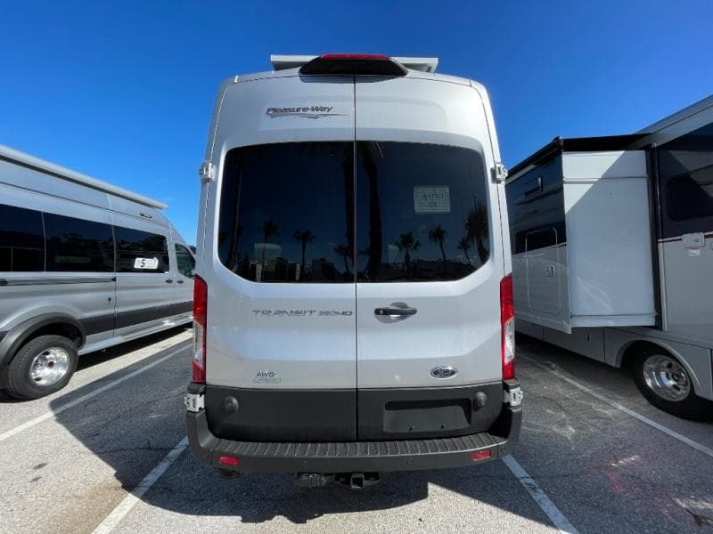 2025 Pleasure-Way 2025 Pleasure-Way Ontour - thumbnail 7