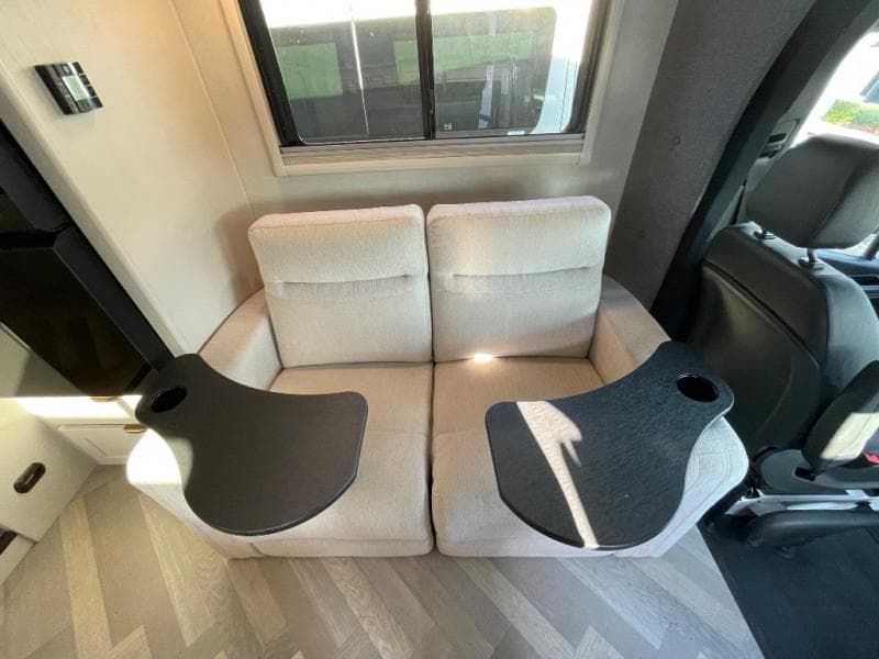 2025 Coachmen 2025 Coachmen Prism Select - thumbnail 12