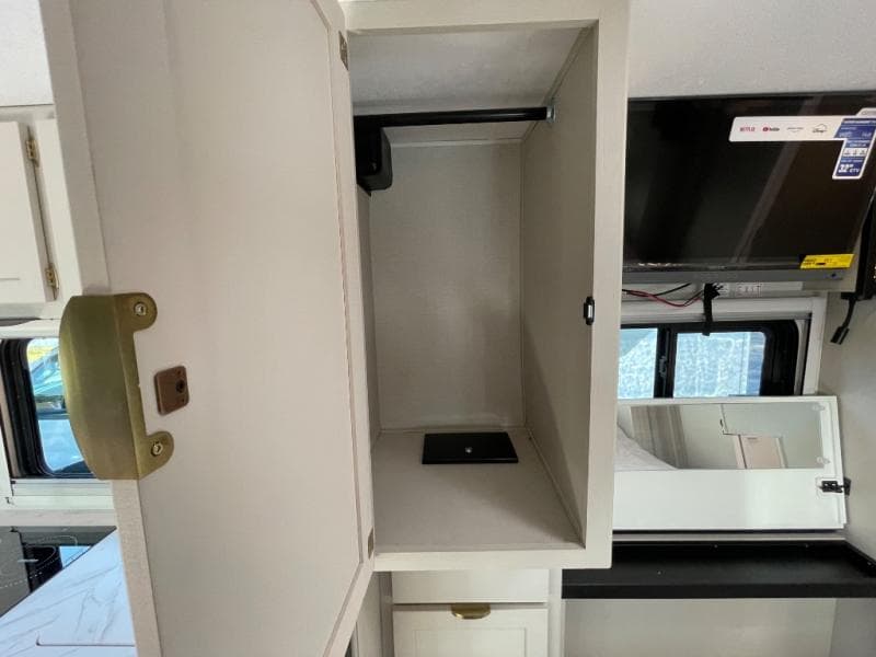 2025 Coachmen 2025 Coachmen Prism Select - thumbnail 28