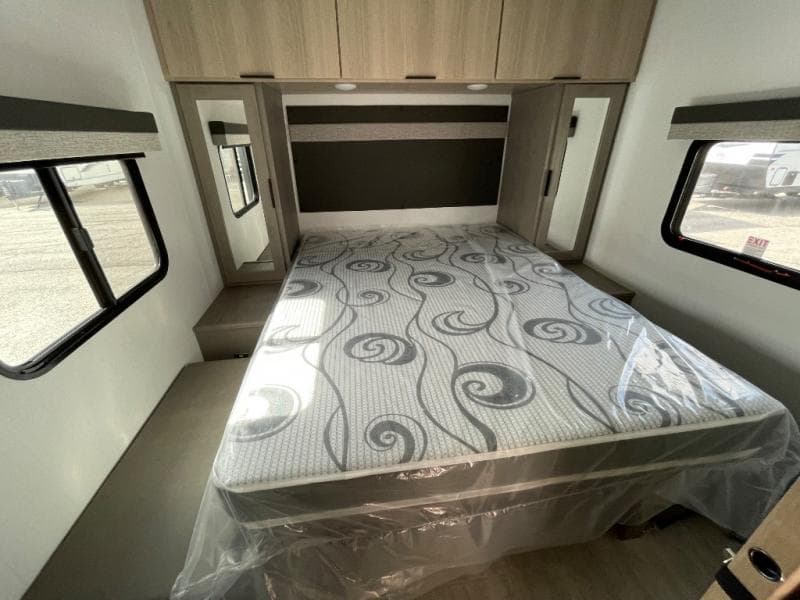 2025 Dutchmen 2025 Dutchmen Kodiak - thumbnail 32