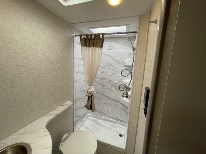 2025 Thor Motor Coach 2025 Thor Motor Coach Chateau Espec Essential - thumbnail 15