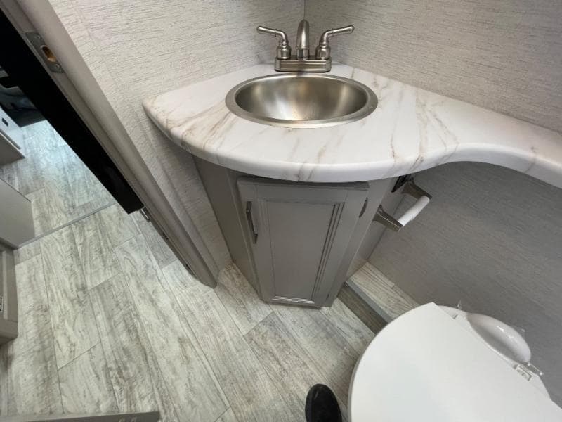 2025 Thor Motor Coach 2025 Thor Motor Coach Chateau Espec Essential - thumbnail 22