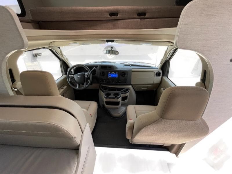 2025 Thor Motor Coach 2025 Thor Motor Coach Chateau Espec Essential - thumbnail 6