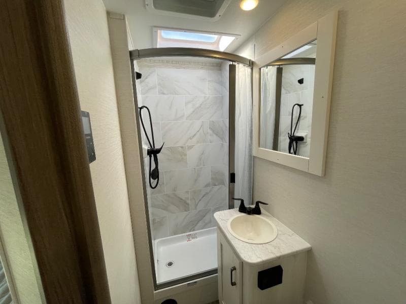 2025 Gulf Stream 2025 Gulf Stream Conquest - thumbnail 13