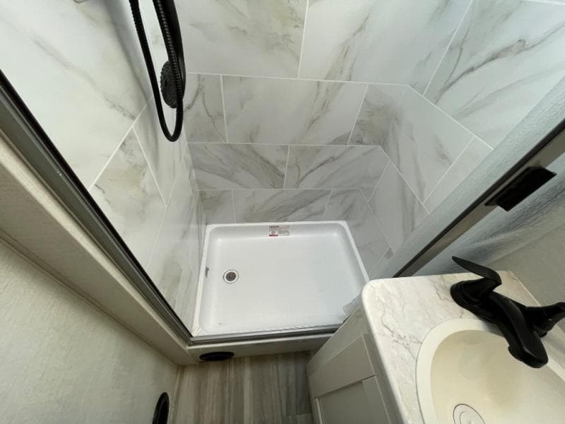 2025 Gulf Stream 2025 Gulf Stream Conquest - thumbnail 15