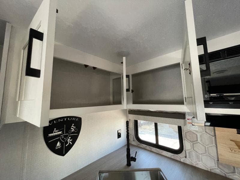 2025 Venture RV 2025 Venture RV Sienna - thumbnail 32