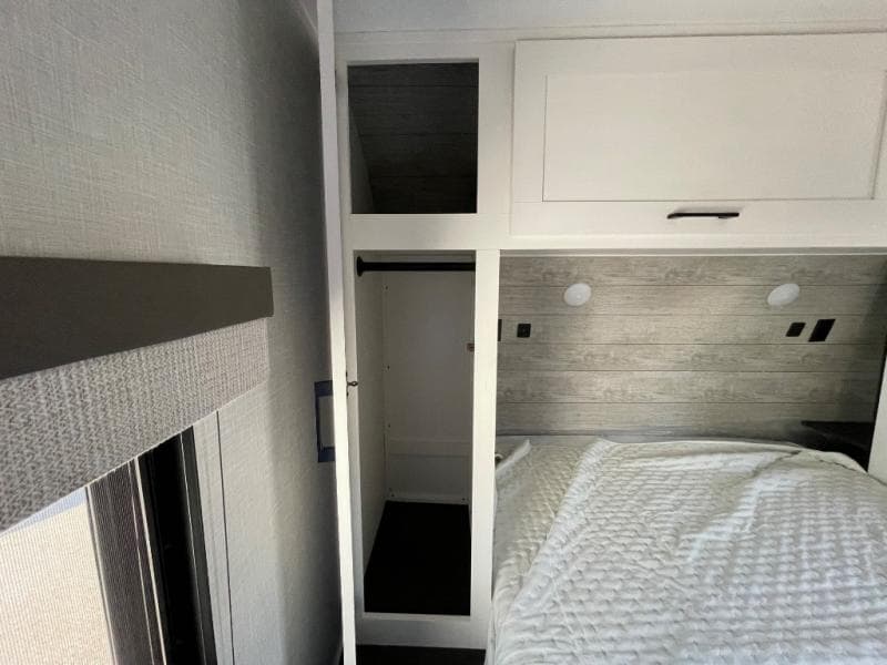 2025 Venture RV 2025 Venture RV Sienna - thumbnail 37