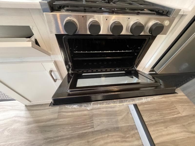 2025 Gulf Stream 2025 Gulf Stream Conquest - thumbnail 15