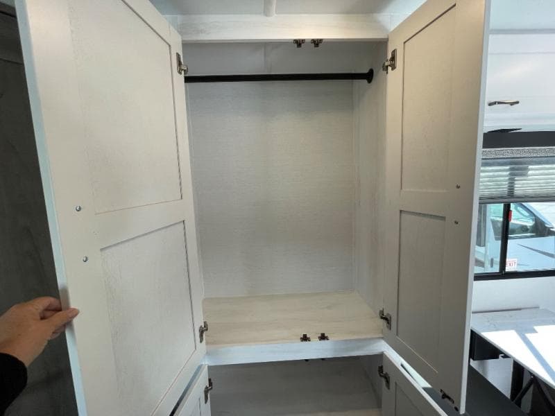 2025 Gulf Stream 2025 Gulf Stream Conquest - thumbnail 18