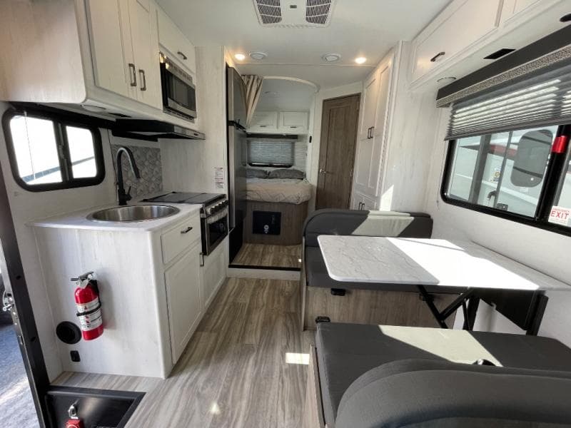 2025 Gulf Stream 2025 Gulf Stream Conquest - thumbnail 29