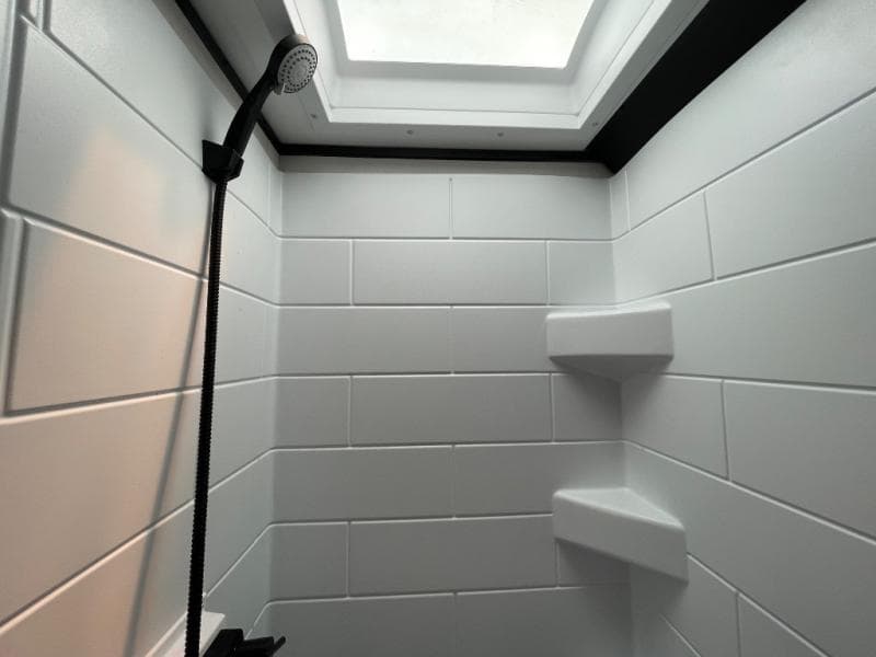 2025 Encore RV 2025 Encore RV Revue - thumbnail 13