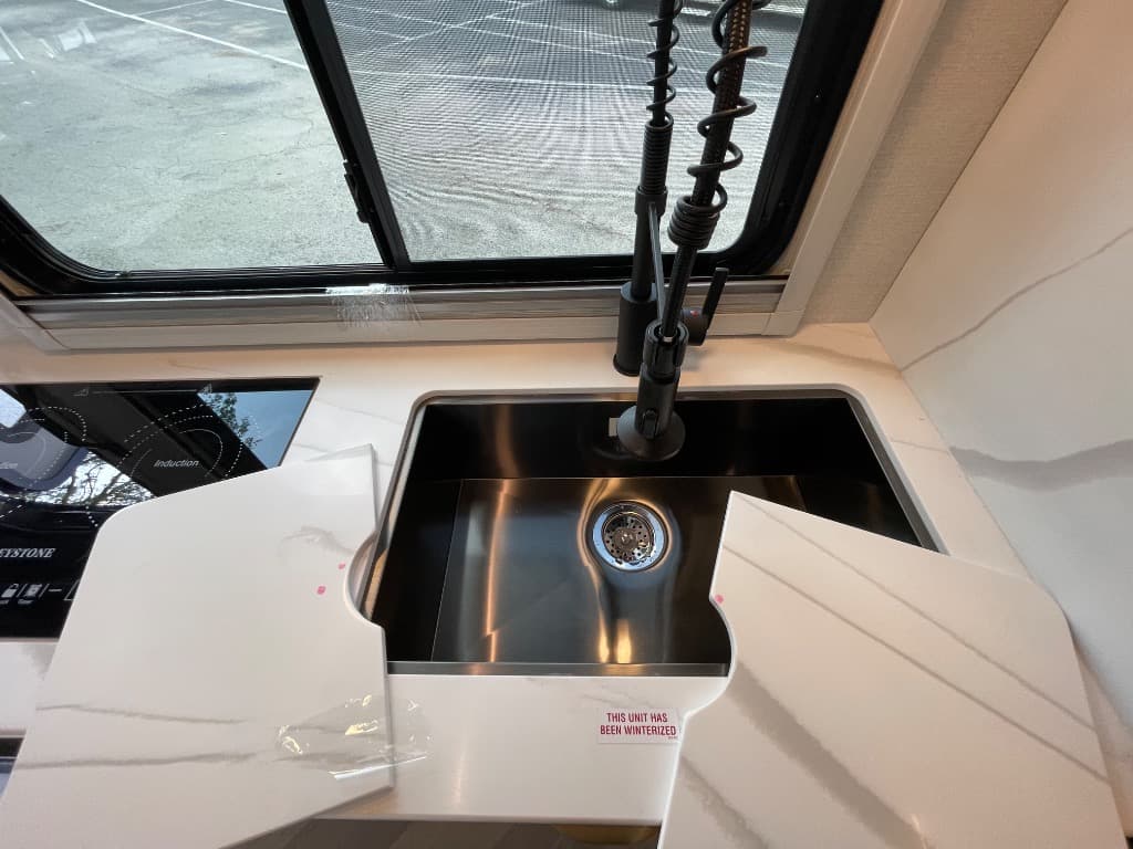 2025 Coachmen 2025 Coachmen Prism Elite - thumbnail 13