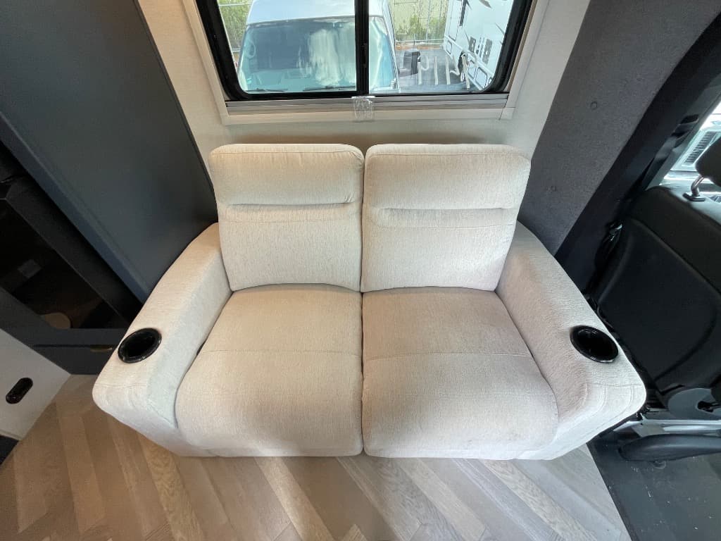 2025 Coachmen 2025 Coachmen Prism Elite - thumbnail 19