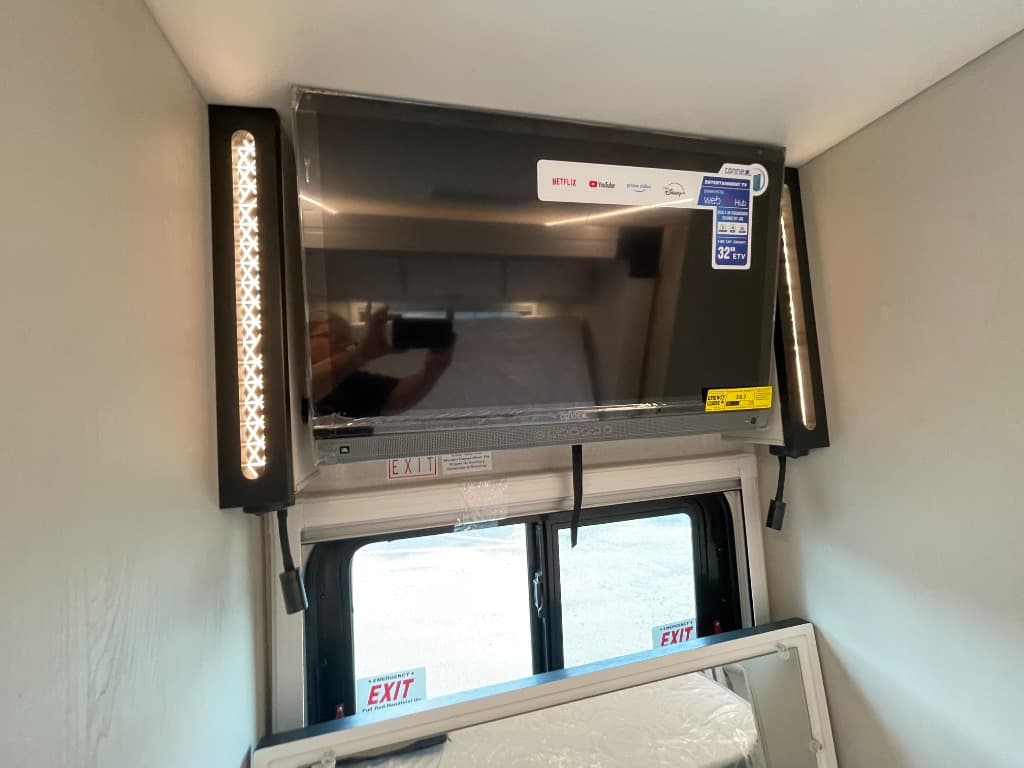 2025 Coachmen 2025 Coachmen Prism Elite - thumbnail 26