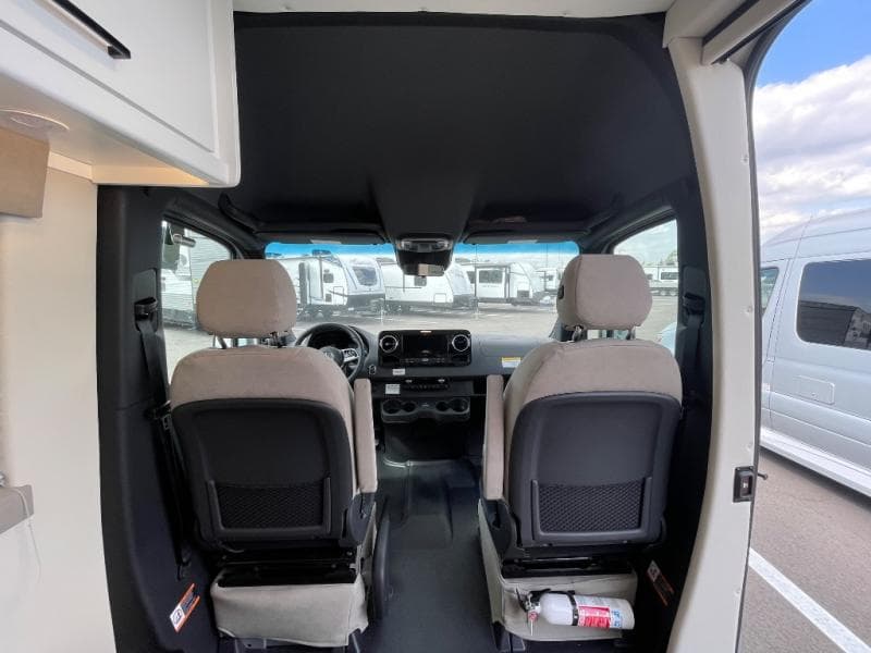 2025 Coachmen 2025 Coachmen Galleria - thumbnail 10