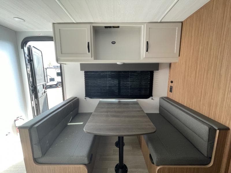 2025 Keystone RV 2025 Keystone RV Passport Classic - thumbnail 13