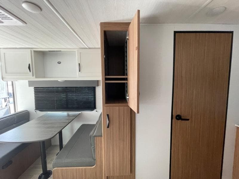 2025 Keystone RV 2025 Keystone RV Passport Classic - thumbnail 14