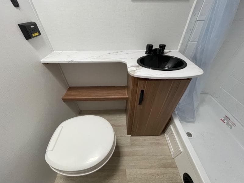 2025 Keystone RV 2025 Keystone RV Passport Classic - thumbnail 16