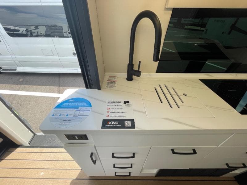 2025 Coachmen 2025 Coachmen Galleria - thumbnail 16