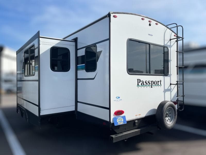 2025 Keystone RV 2025 Keystone RV Passport Super Lite - thumbnail 5