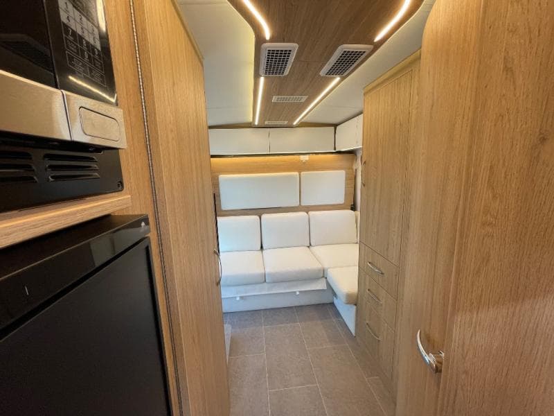 2025 Leisure Travel Vans 2025 Leisure Travel Vans Wonder - thumbnail 13