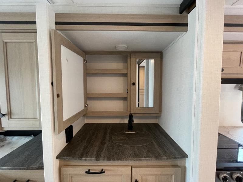 2025 Forest River 2025 Forest River Sunseeker - thumbnail 15