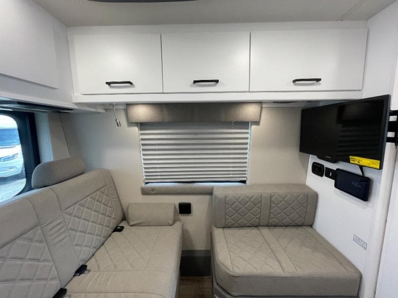 2025 Coachmen 2025 Coachmen Galleria - thumbnail 19