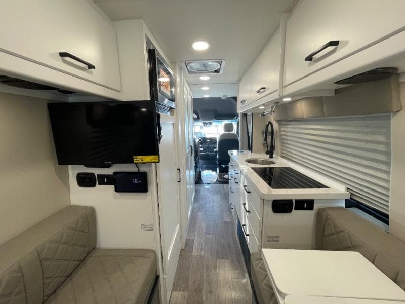 2025 Coachmen 2025 Coachmen Galleria - thumbnail 20