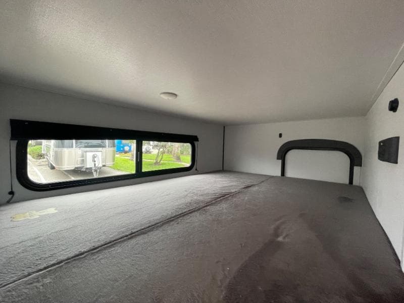 2025 Keystone RV 2025 Keystone RV Passport Classic - thumbnail 12