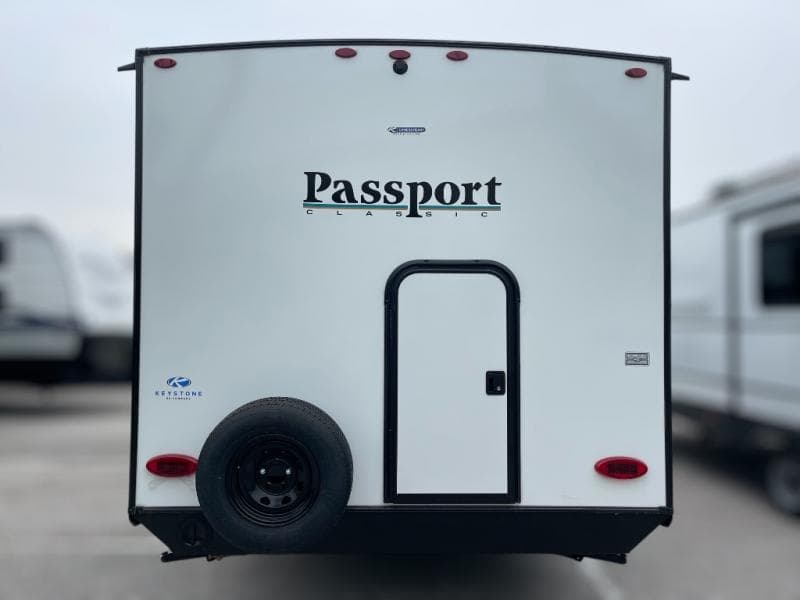 2025 Keystone RV 2025 Keystone RV Passport Classic - thumbnail 6