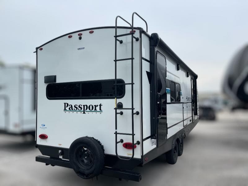 2025 Keystone RV 2025 Keystone RV Passport Classic - thumbnail 7