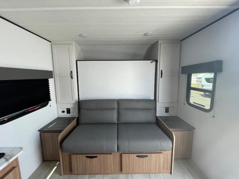 2025 Keystone RV 2025 Keystone RV Passport Classic - thumbnail 8