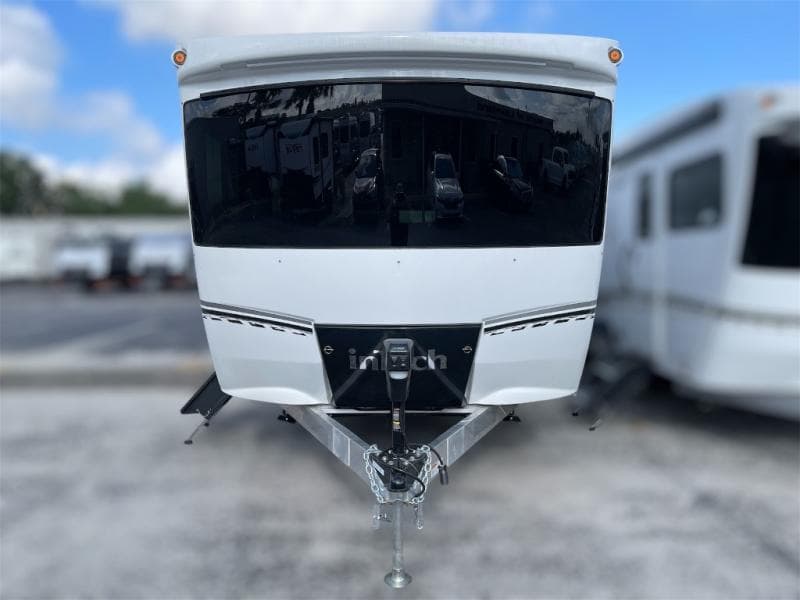 2025 inTech RV 2025 inTech RV Aucta - thumbnail 3