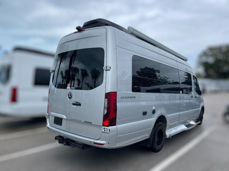 2025 Coachmen 2025 Coachmen Galleria - thumbnail 6